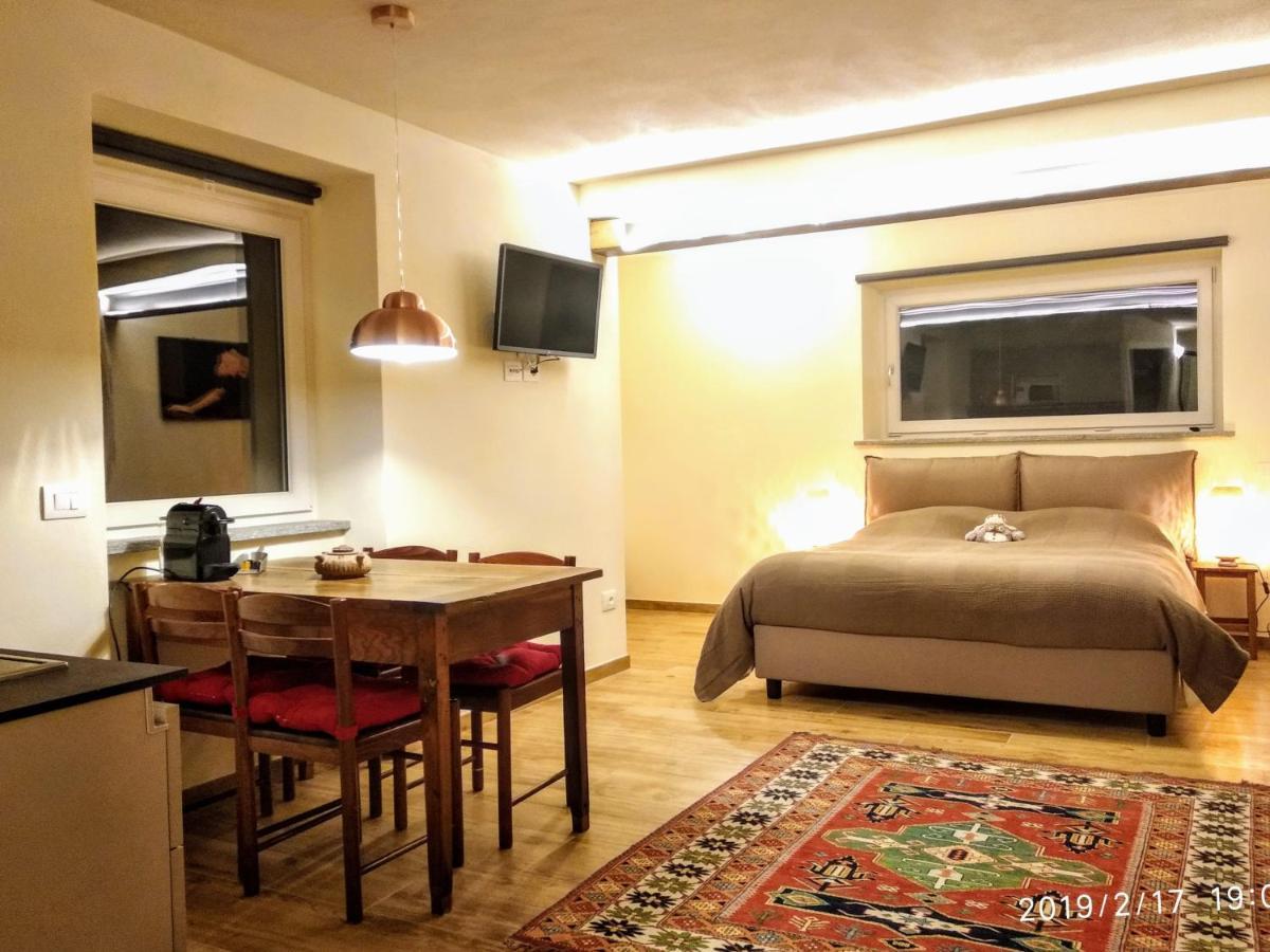 Maison Soleil - Chiara Suite Aosta Bagian luar foto